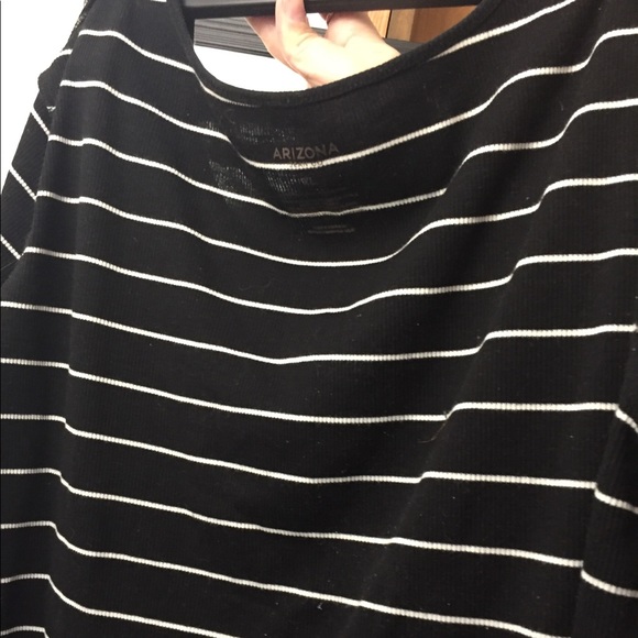 ribbed black and white striped shirt - Picture 2 of 2